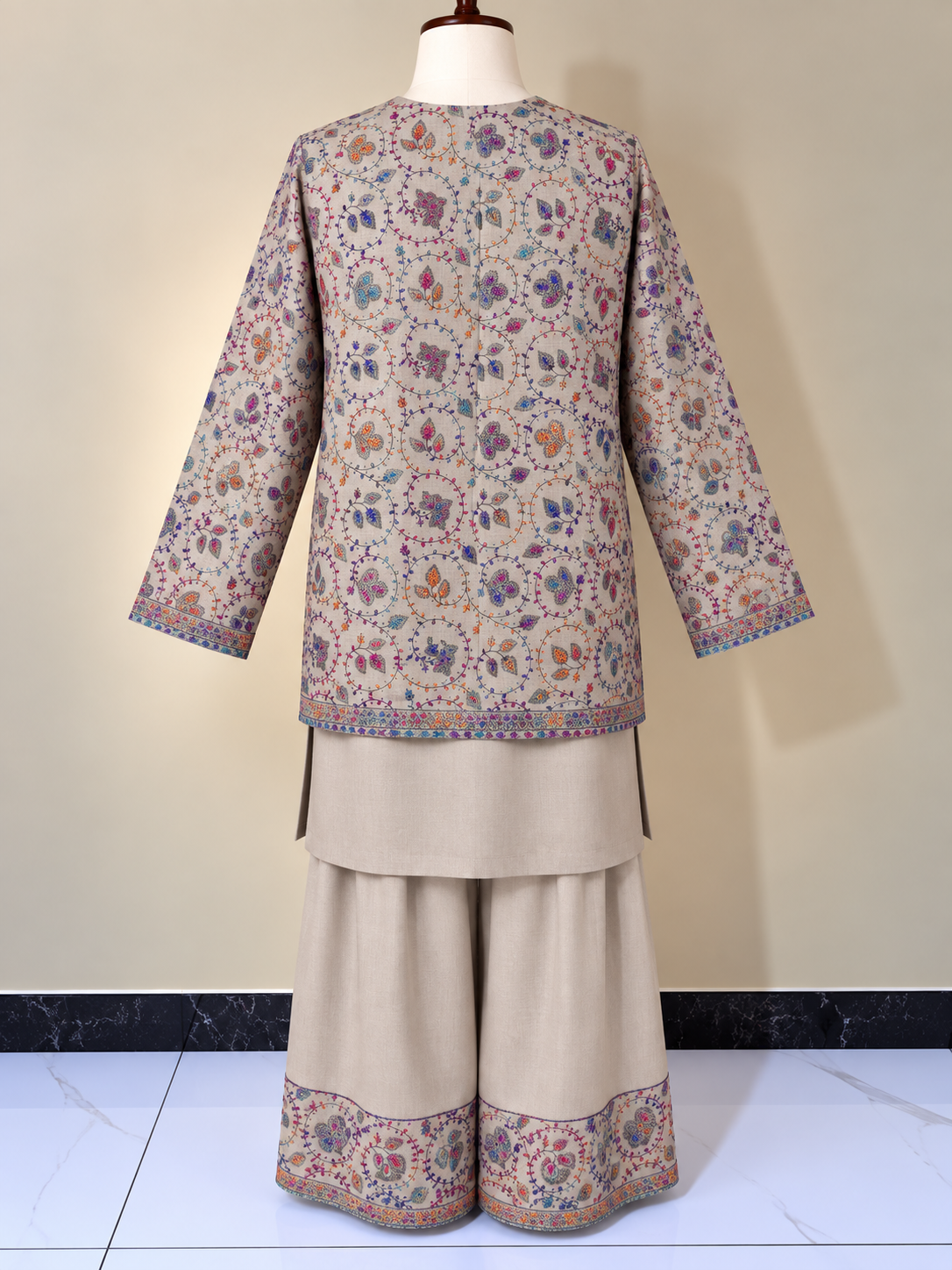 Skin Pashmina Carry 3 Piece Suit with Farshi Shalwar and Coat